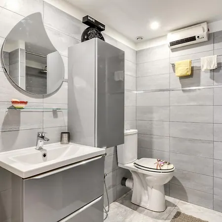 Le Chardonneret Elegant - Maison Pour 4 Climatisee Holiday home La Liviniere