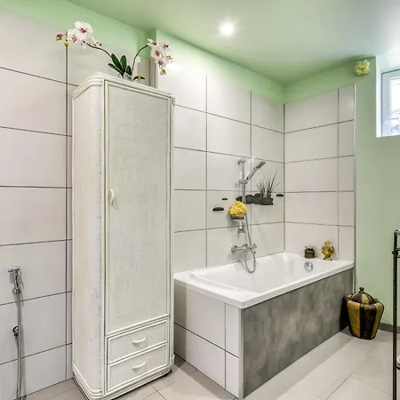 Le Chardonneret Elegant - Maison Pour 4 Climatisee Holiday home *